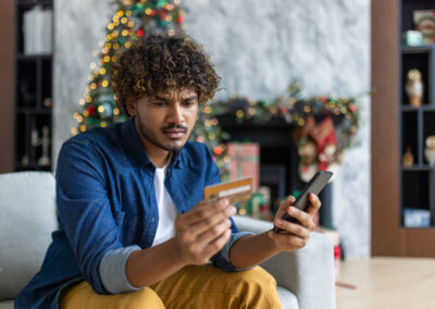 Holiday Scams & Holiday Fraud: Protect Your Merchants