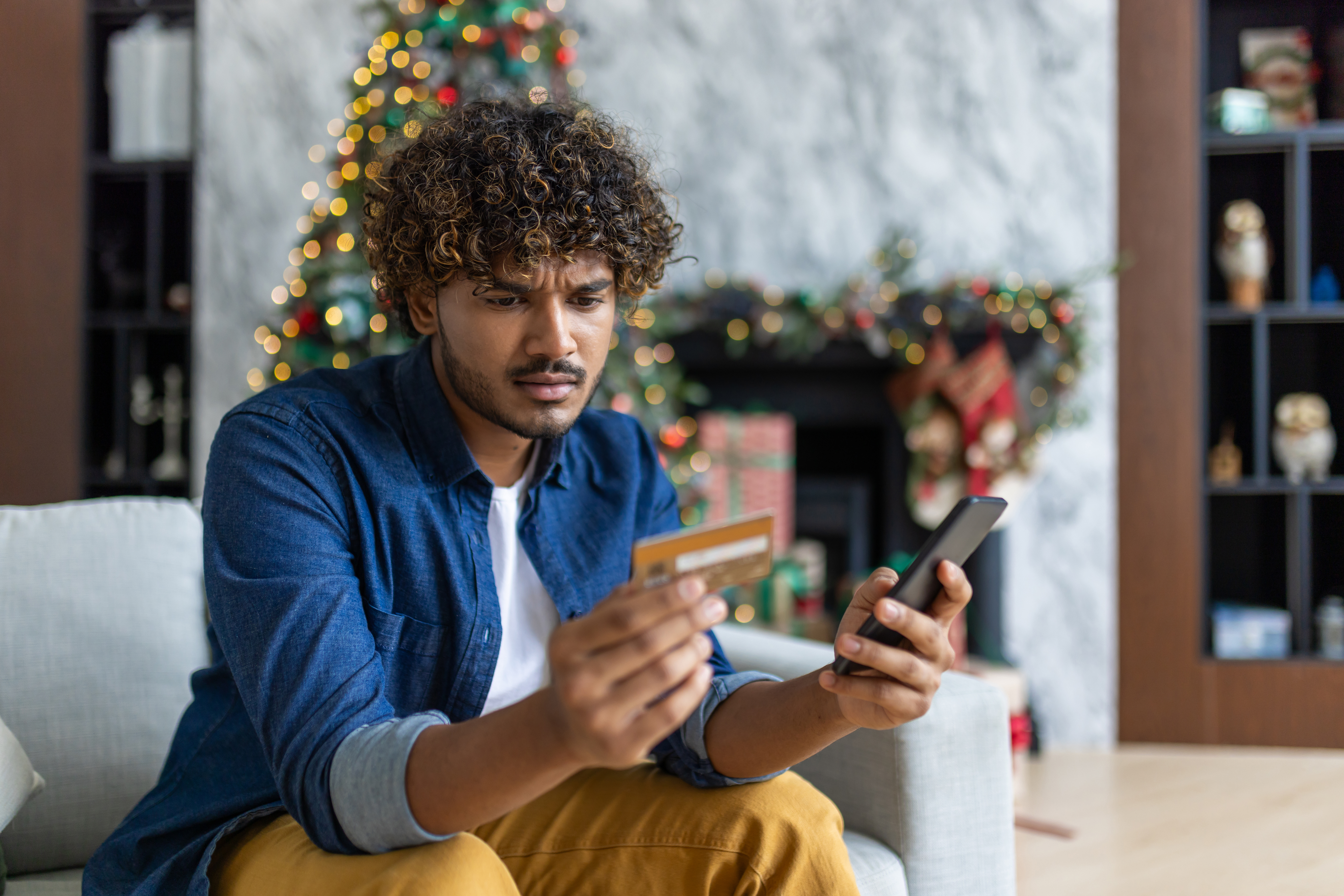 holiday fraud affecting man paying